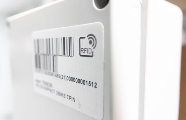 RFID etiket til lager. RFID labels til lager. Stort udvalg fra Etisoft.
